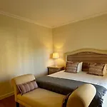 בית נופש Ellegance - Shared Pool - 6 Guests - *