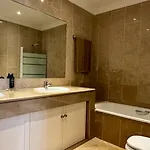 Ellegance - Shared Pool - 6 Guests - Vilamoura *