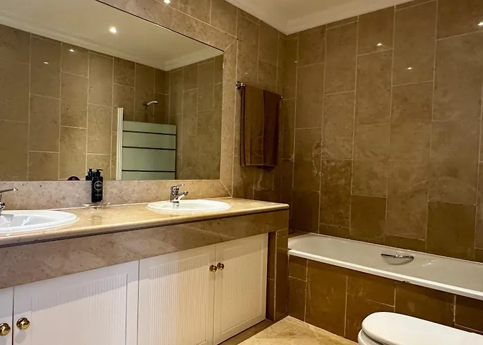 Ellegance - Shared Pool - 6 Guests - Vilamoura *