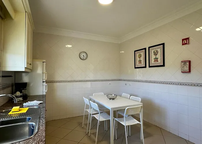 Vakantiehuis Ellegance - Shared Pool - 6 Guests - Vilamoura *