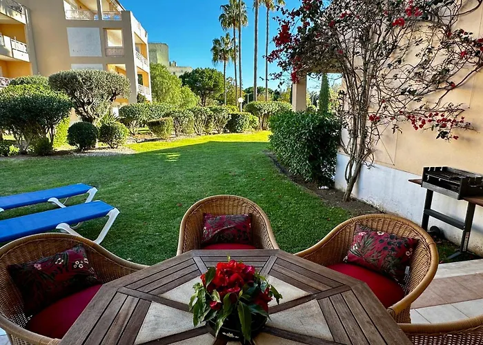 Ellegance - Shared Pool - 6 Guests - Vilamoura