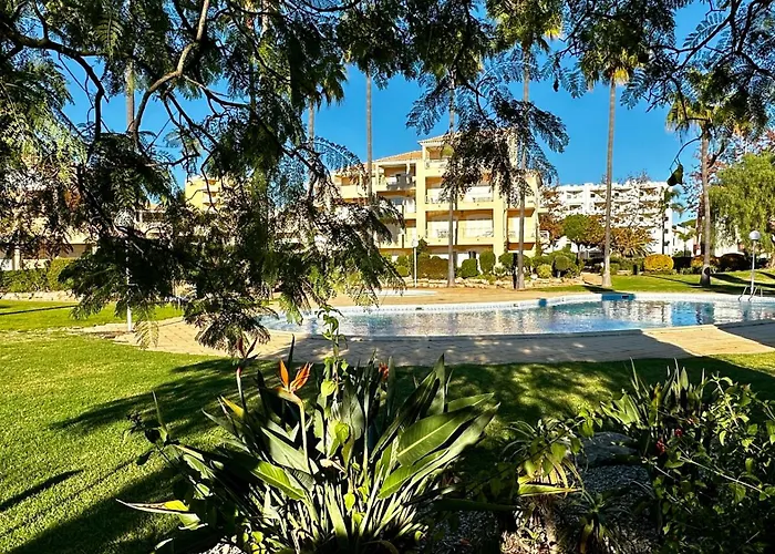 Ellegance - Shared Pool - 6 Guests - Vilamoura
