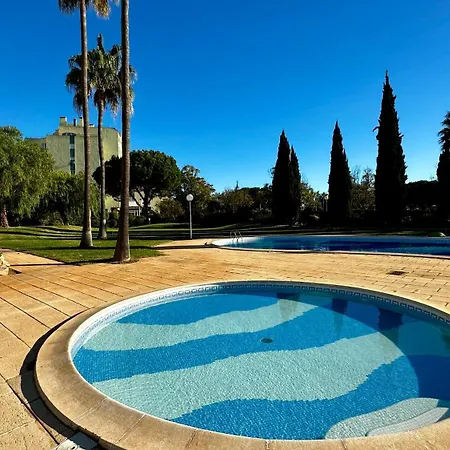 Ellegance By Check-in Portugal Nyaraló *