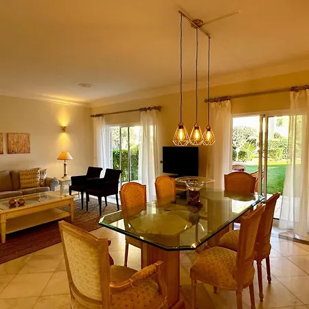 Ellegance By Check-in Portugal Nyaraló *